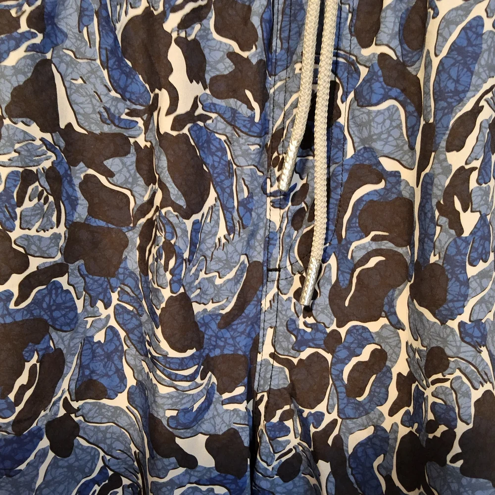 1 NWOT SurfCuz Blue Swim Trunks or with orange lining Size XL